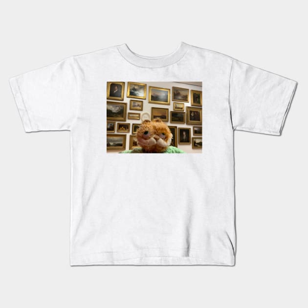 Garfield goes to the museum Kids T-Shirt by AlligatorCheese market 